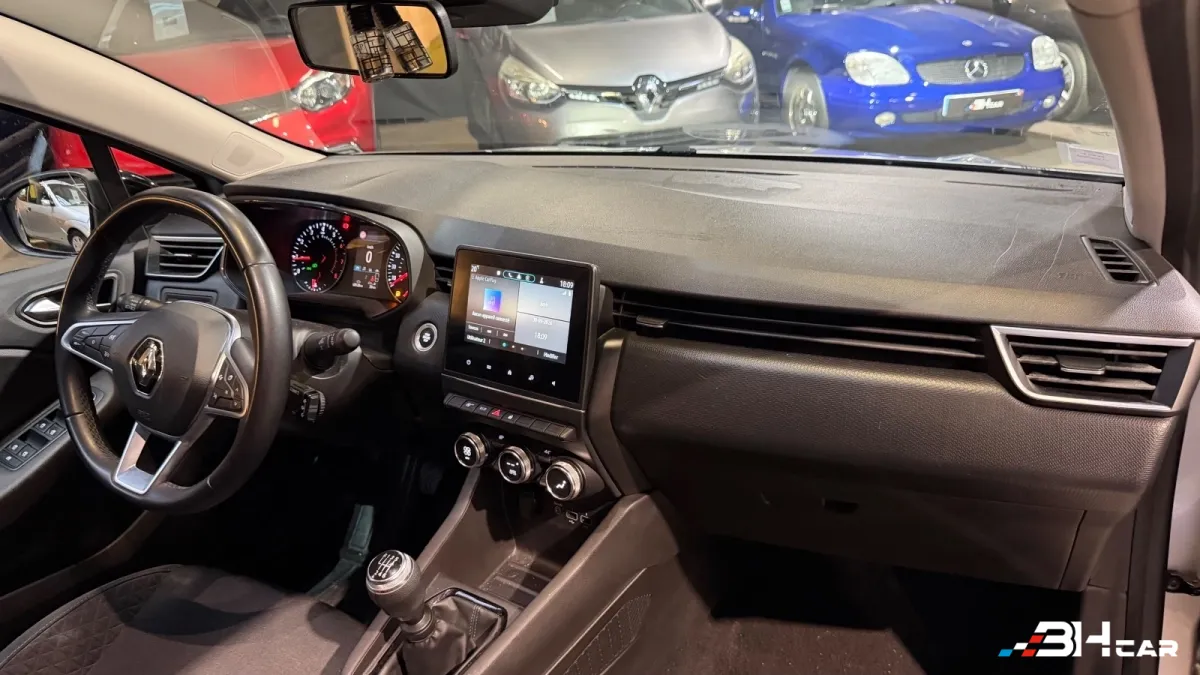 Renault Clio - photo 19