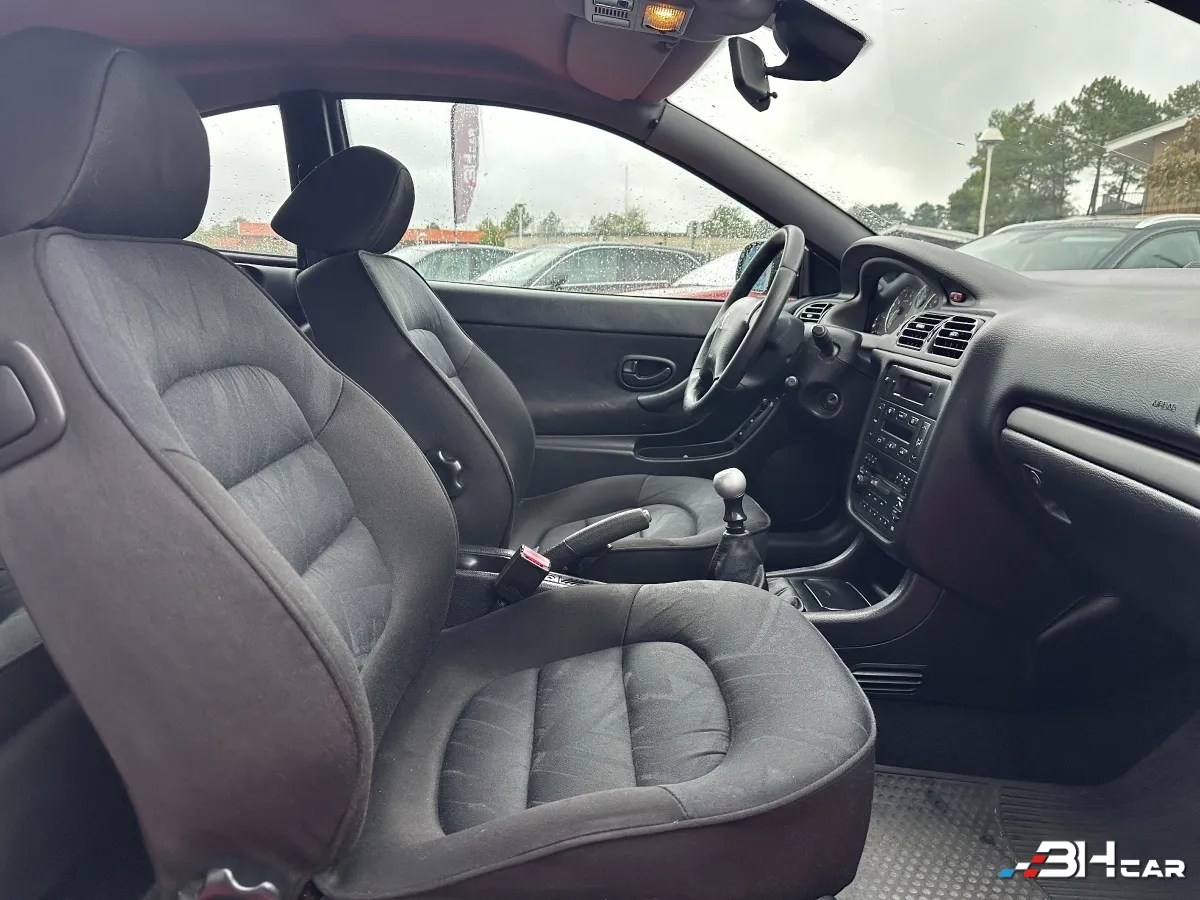 Peugeot 406 - photo 9