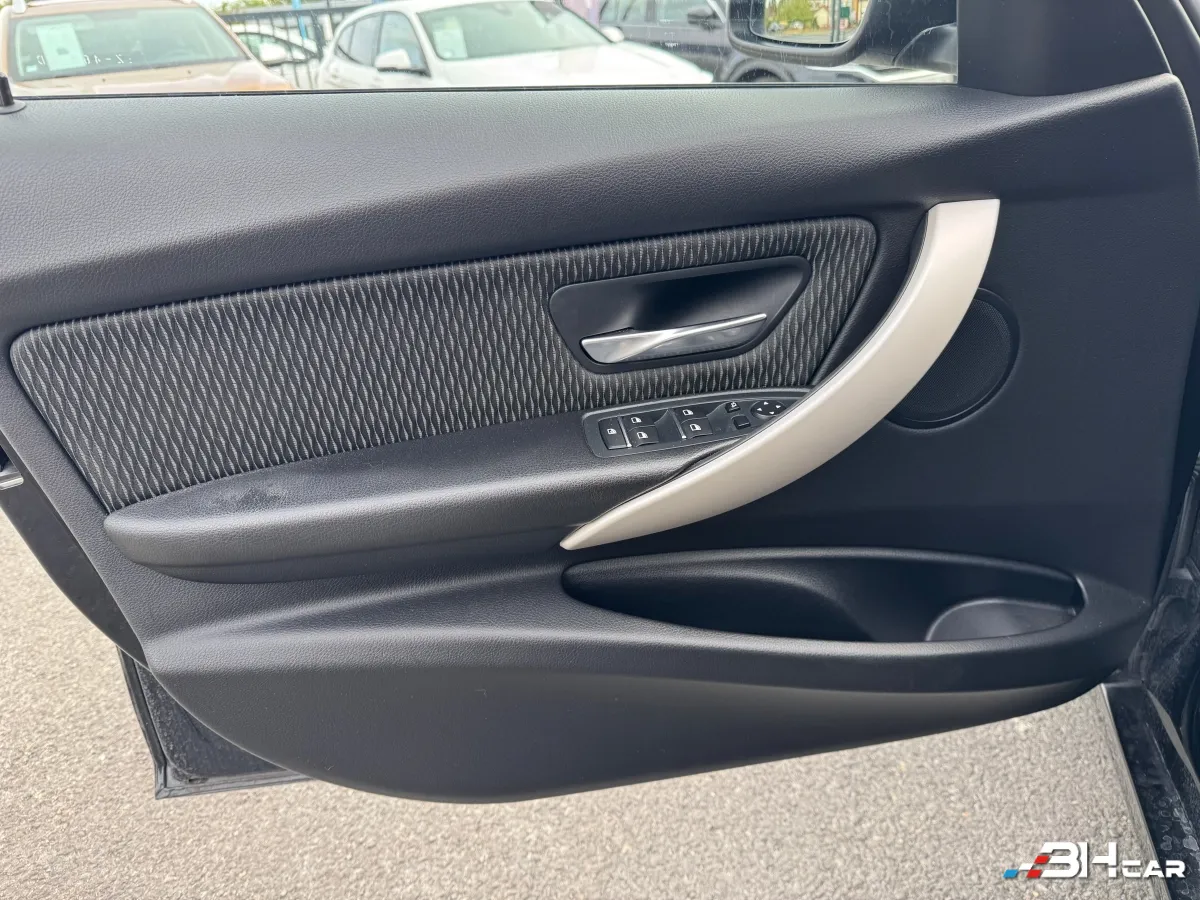 Bmw Serie 3 - photo 10