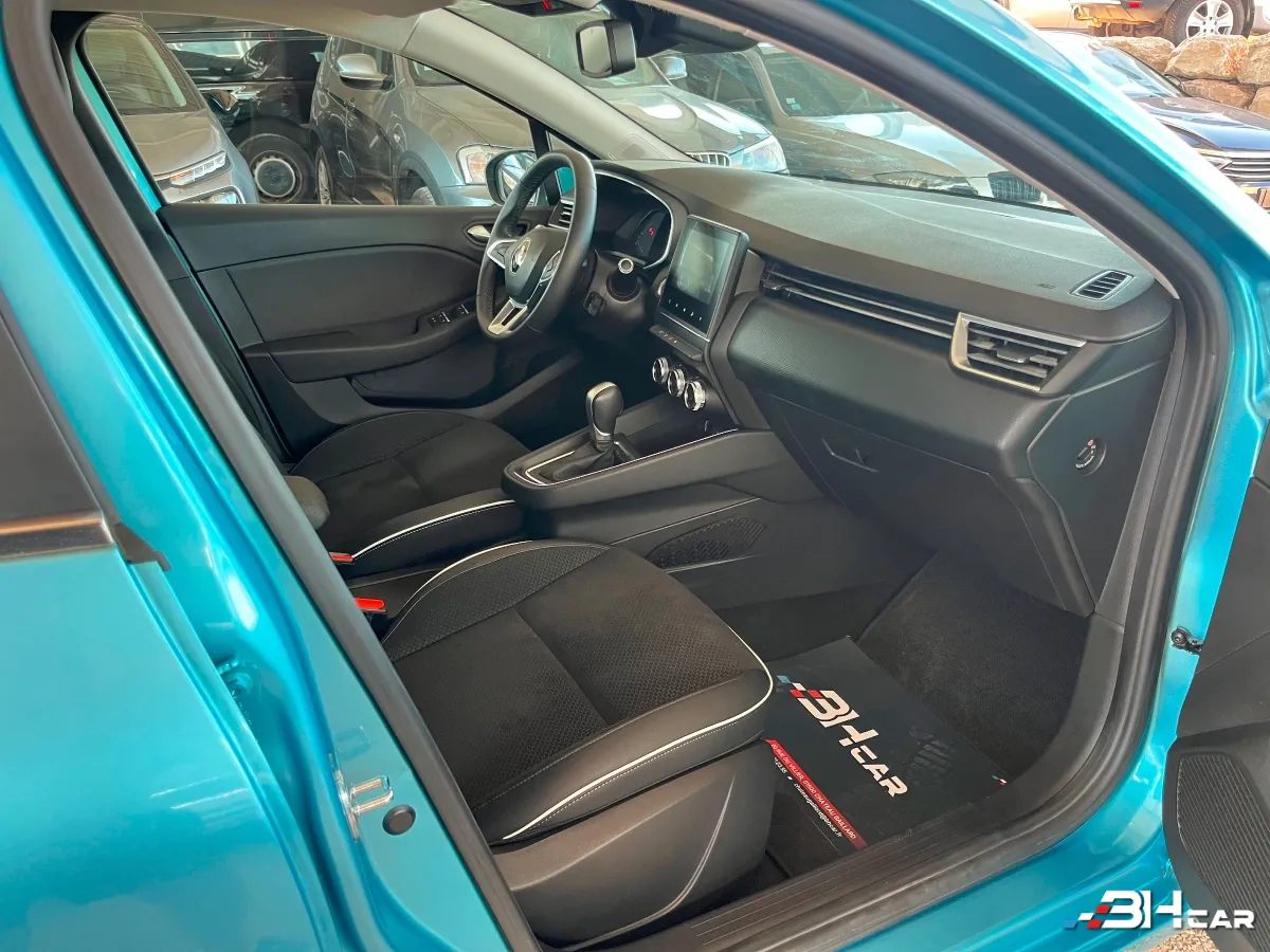 Renault Clio - photo 17