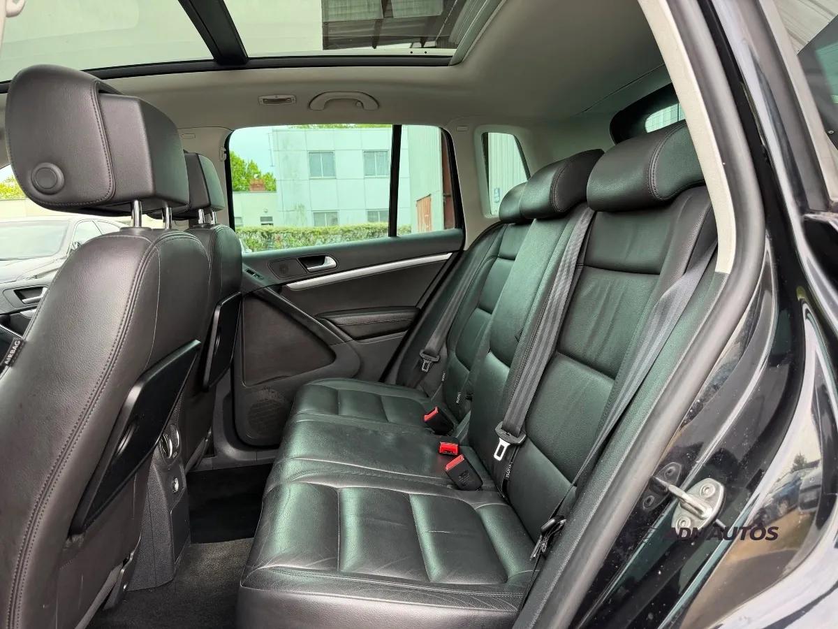 Volkswagen Tiguan 2.0 TDI 140 CARAT 4MOTION DSG BVA