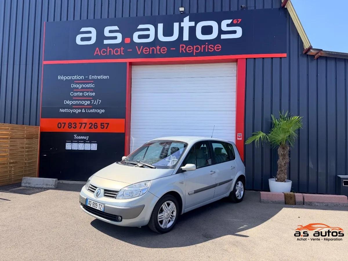 RENAULT Scenic