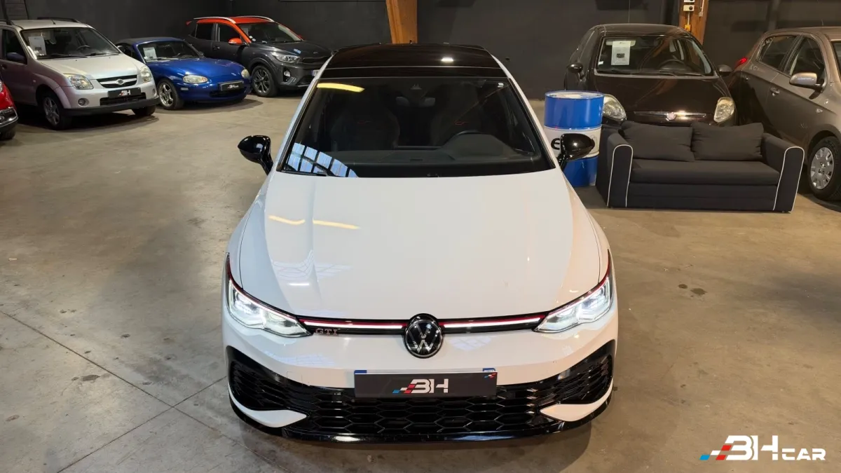 Volkswagen Golf - photo 7