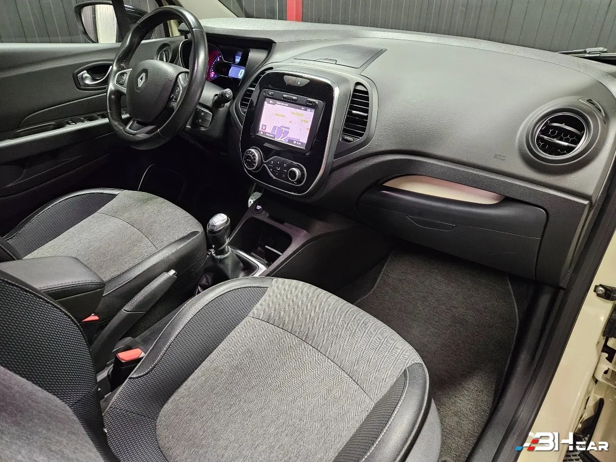 Renault Captur - photo 12