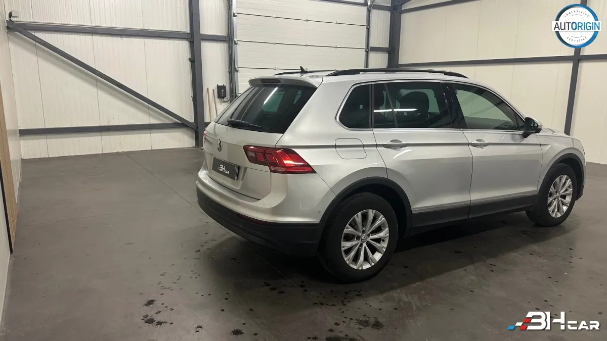 Volkswagen Tiguan - photo 5