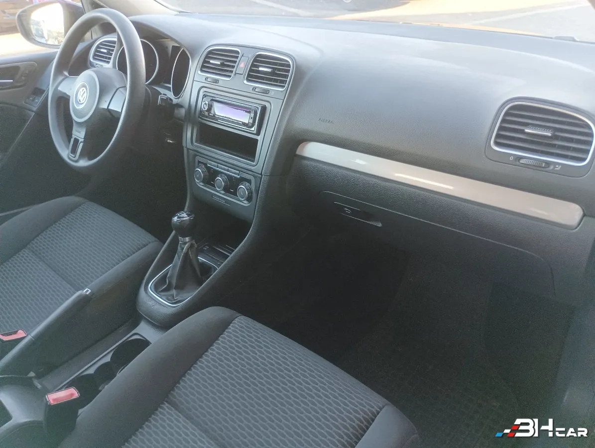 Volkswagen Golf - photo 16