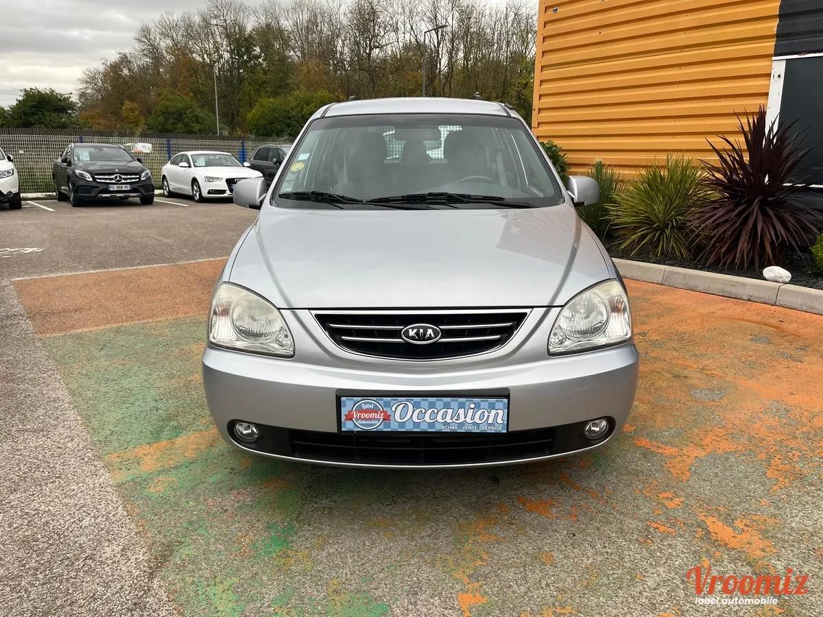 Kia Carens 