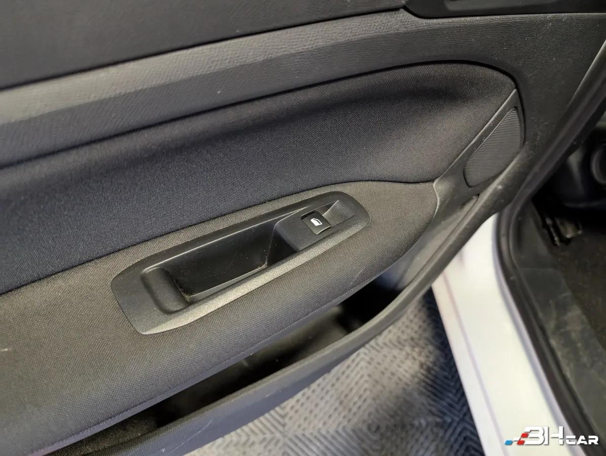 Aperçu indisponible de Peugeot 308