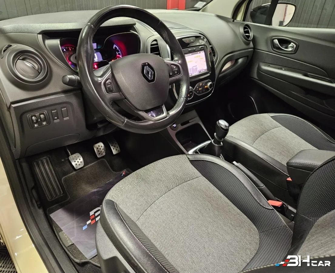 Renault Captur - photo 8