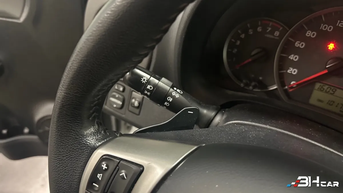 Toyota Yaris - photo 15