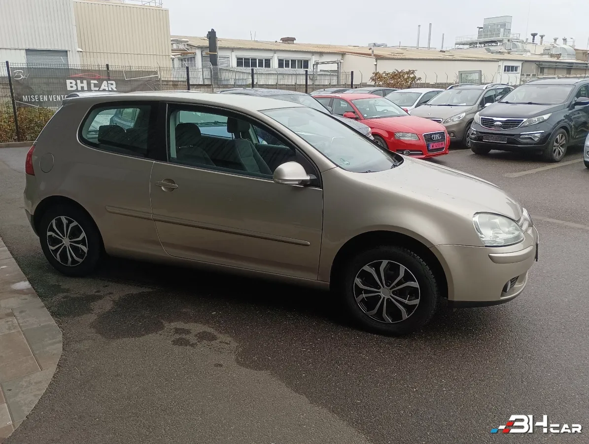 Volkswagen Golf - photo 6
