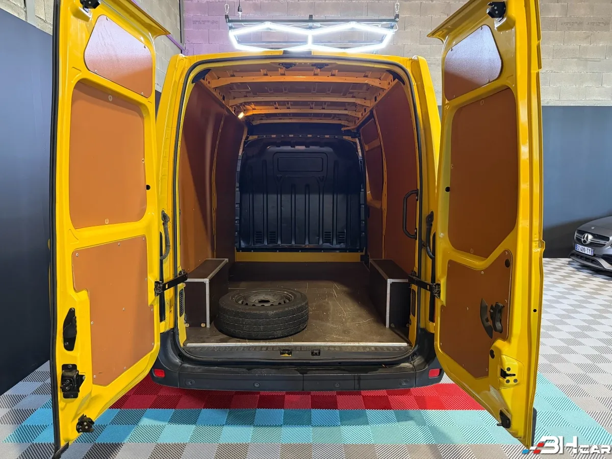 Renault Master Vu - photo 26