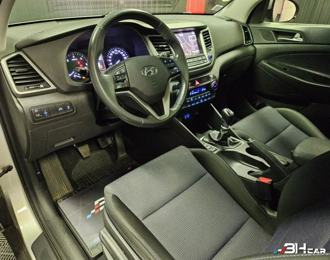 Hyundai Tucson - photo 8