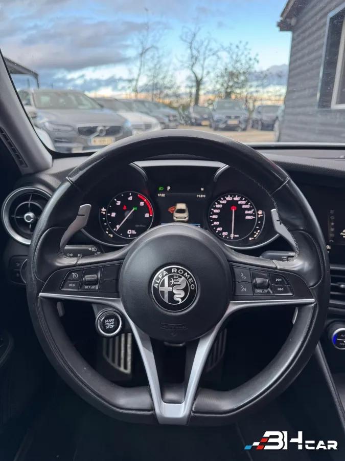 Aperçu indisponible de Alfa Romeo Giulia
