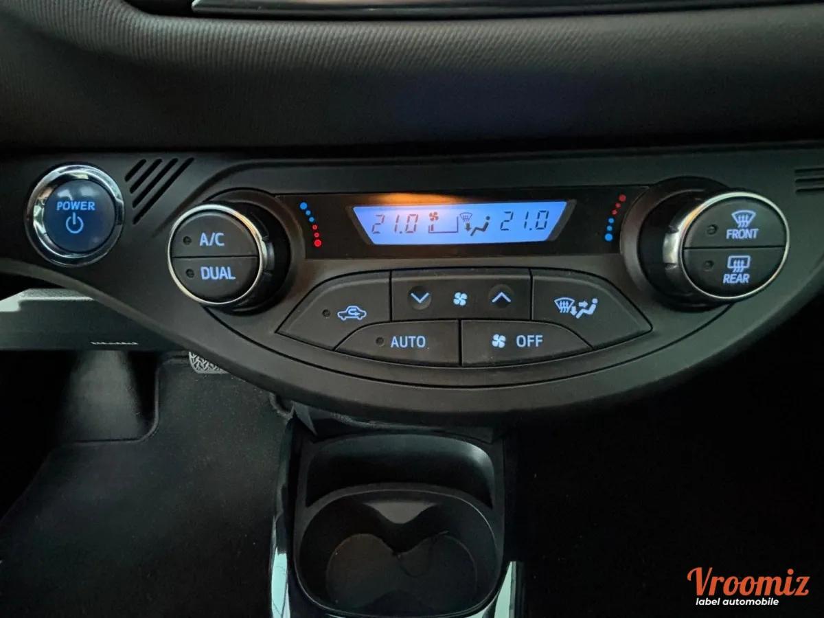 TOYOTA Yaris 3 phase 2 HSD 100h Design 5p