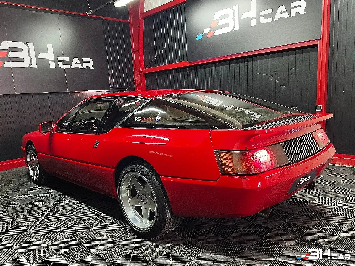 ALPINE GTA - photo 4