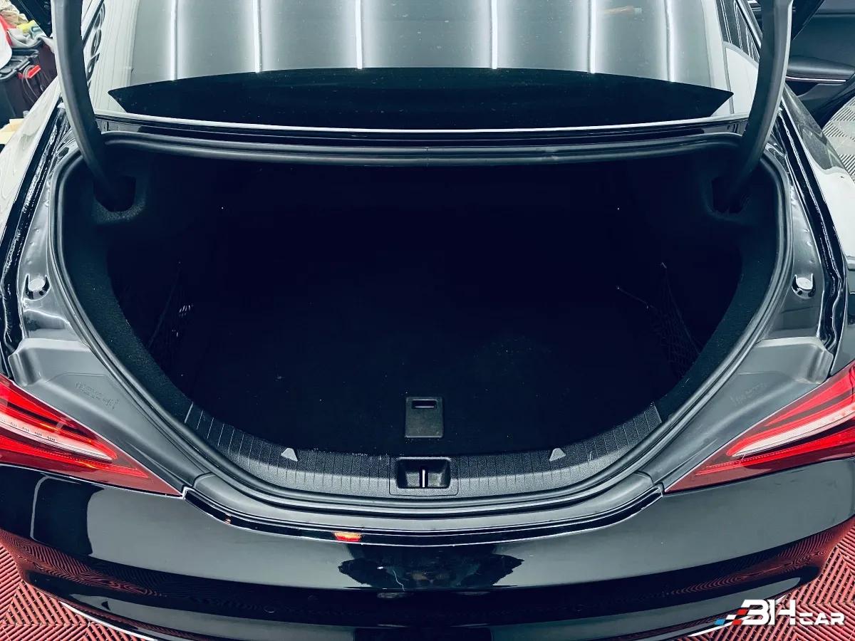 Aperçu indisponible de Mercedes-Benz CLASSE CLA