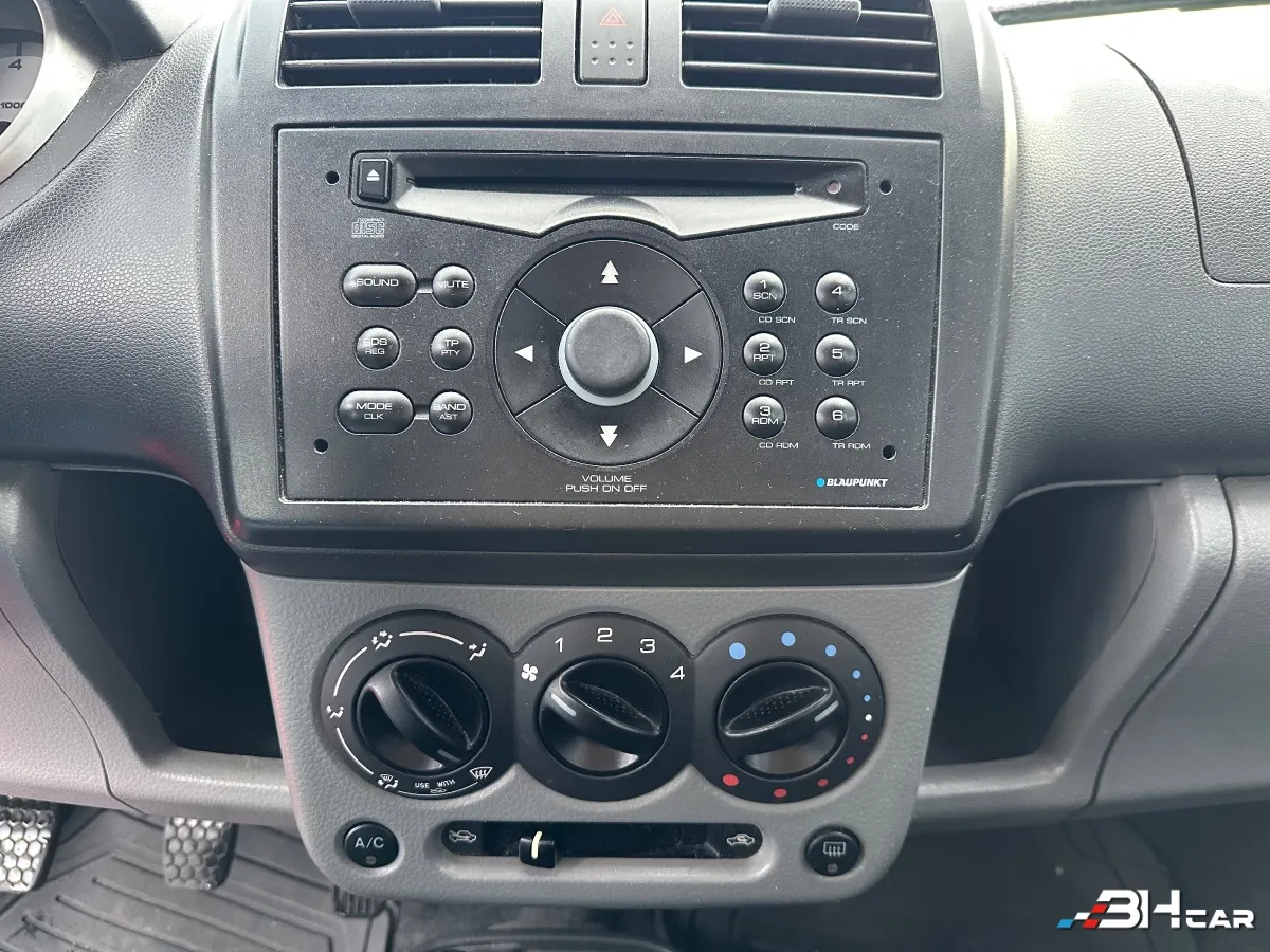 Suzuki Ignis - photo 15