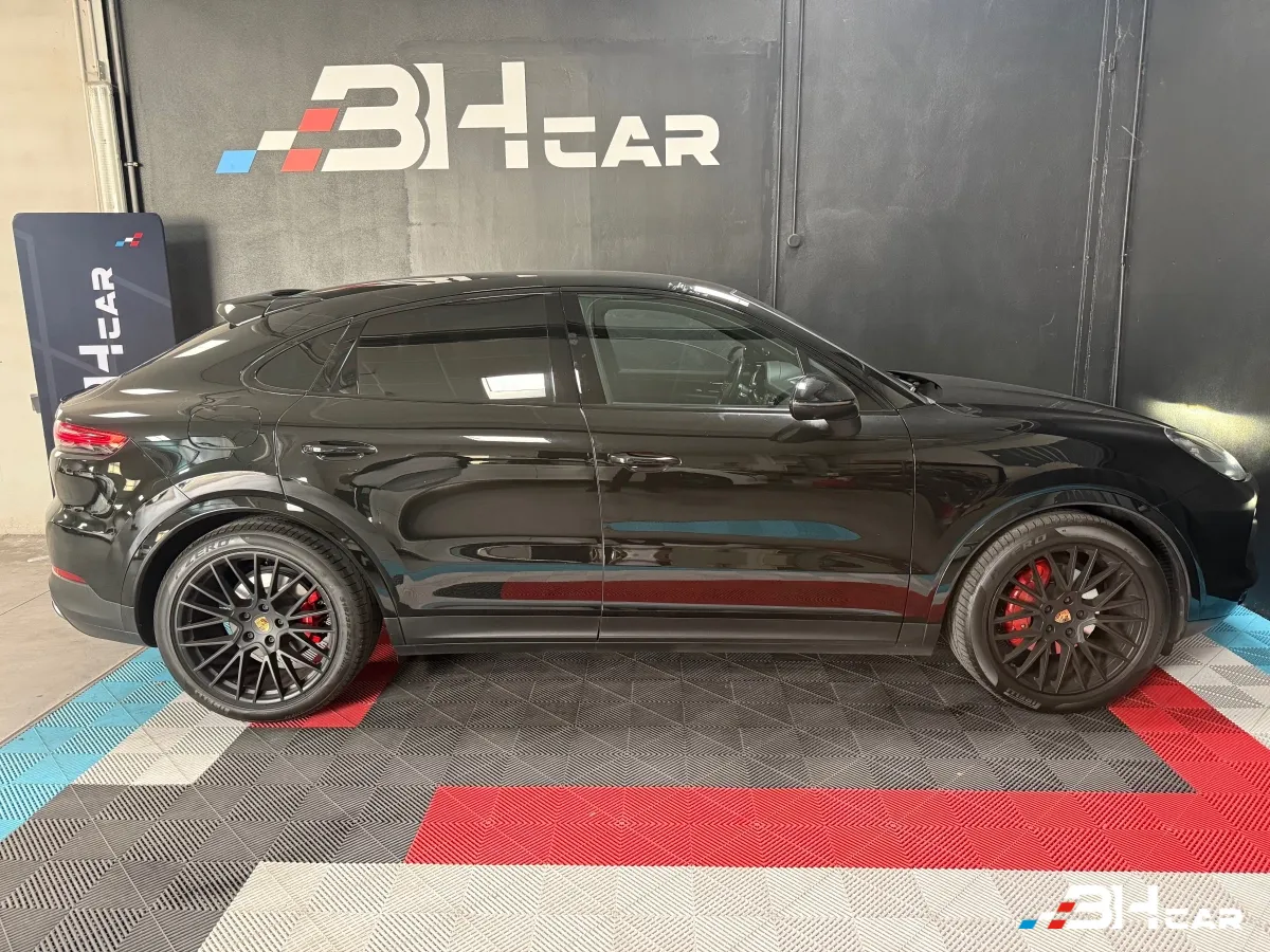 Porsche Cayenne - photo 9