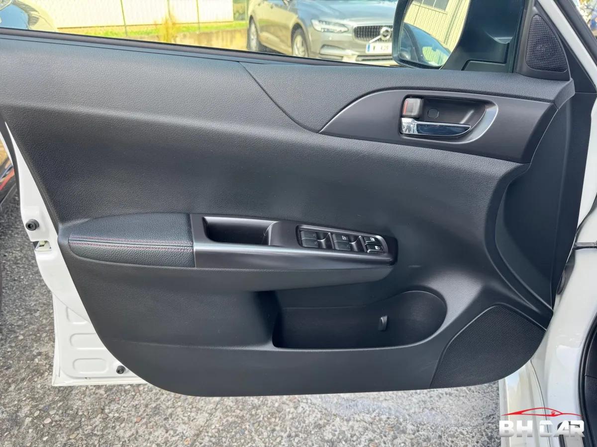 Aperçu indisponible de Subaru Impreza