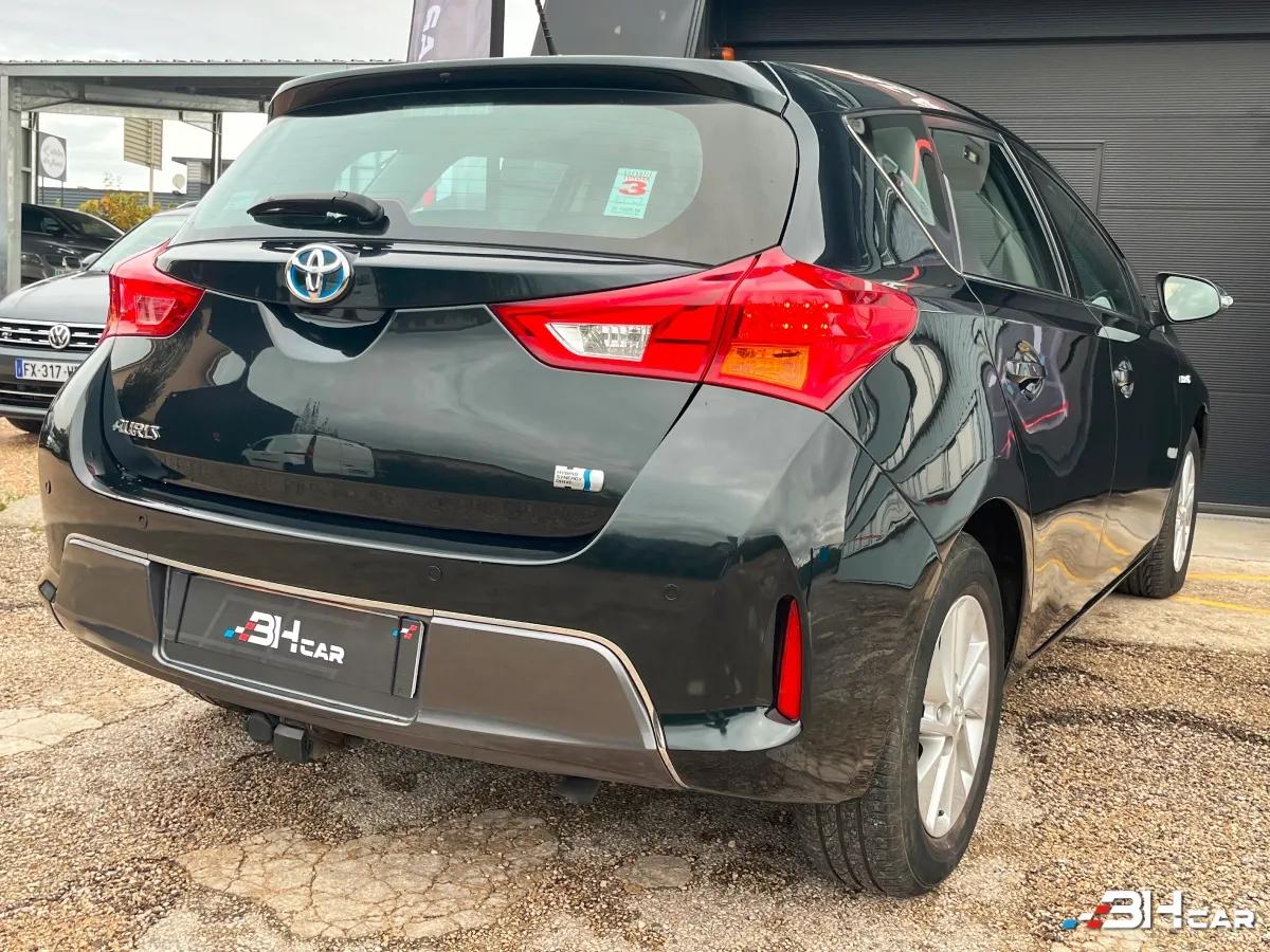 Aperçu indisponible de Toyota Auris