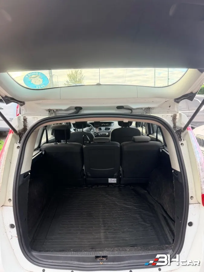 Renault Grand Scenic - photo 6