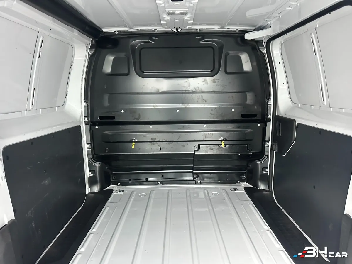 Peugeot Expert Vu - photo 12