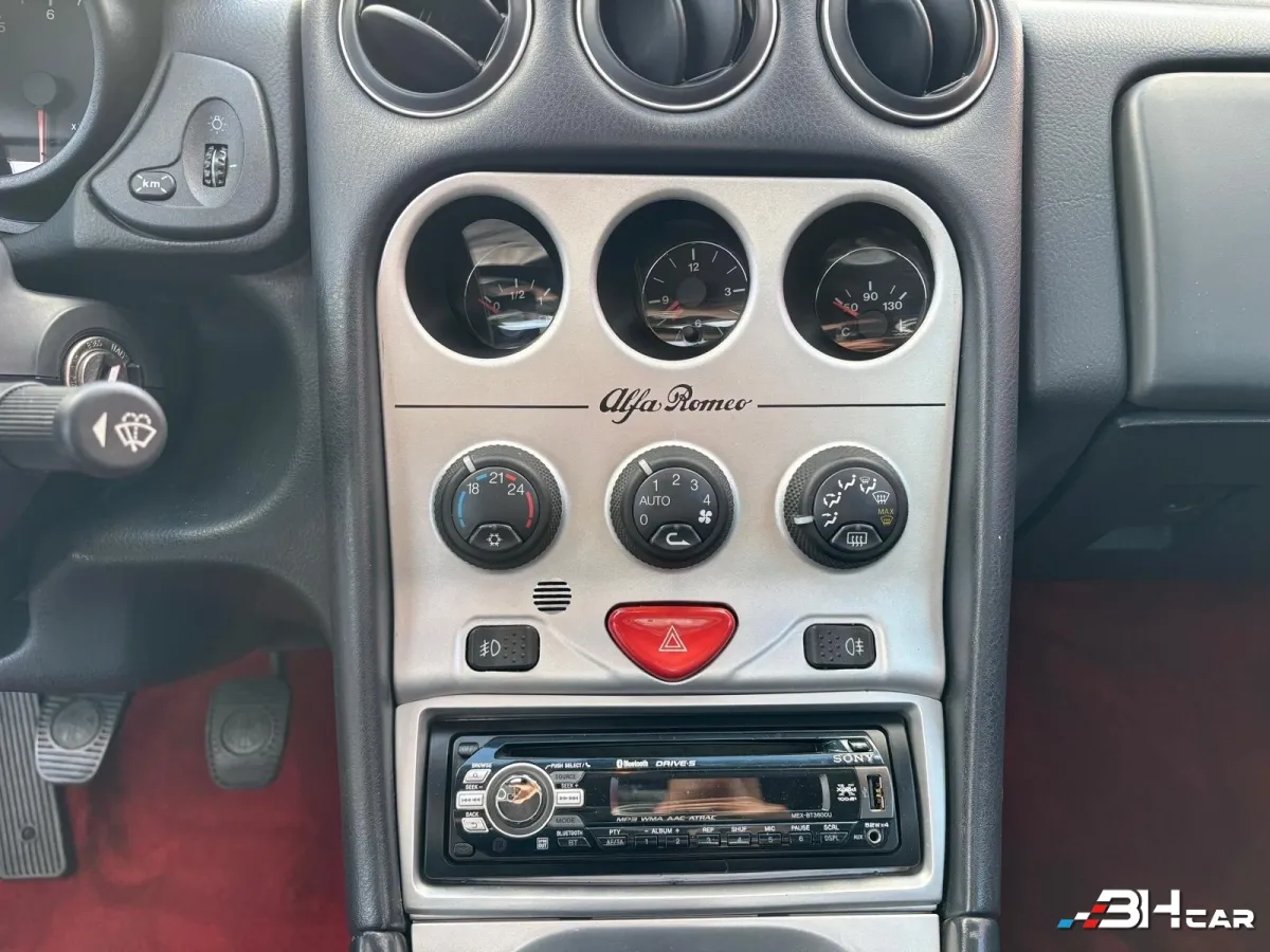 Alfa Romeo Gtv - photo 12