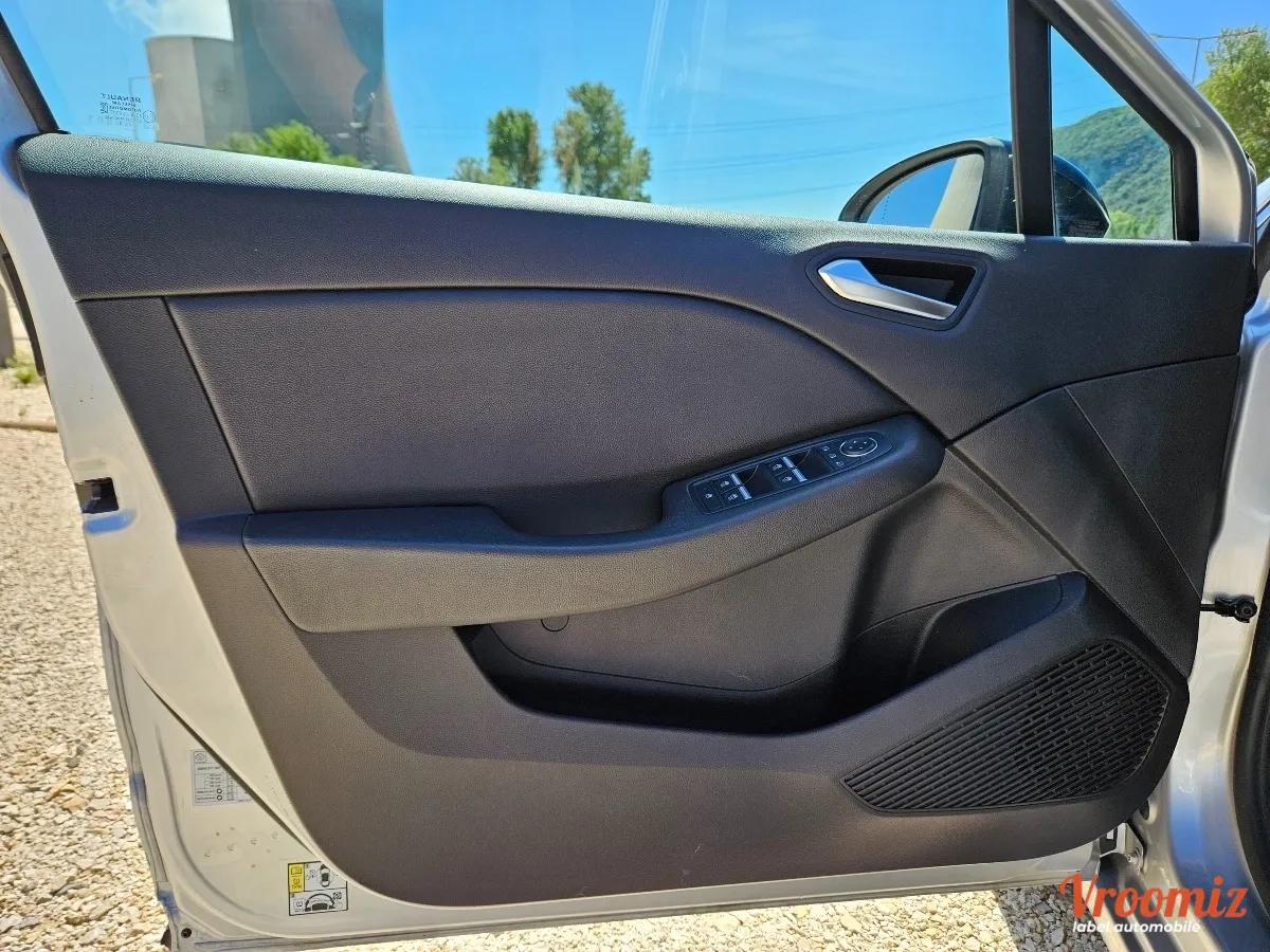 Renault Clio 1.3 TCE 130 INTENS EDC BVA