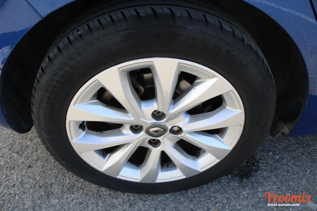 Renault Clio 1.3 TCE 130 INTENS EDC BVA