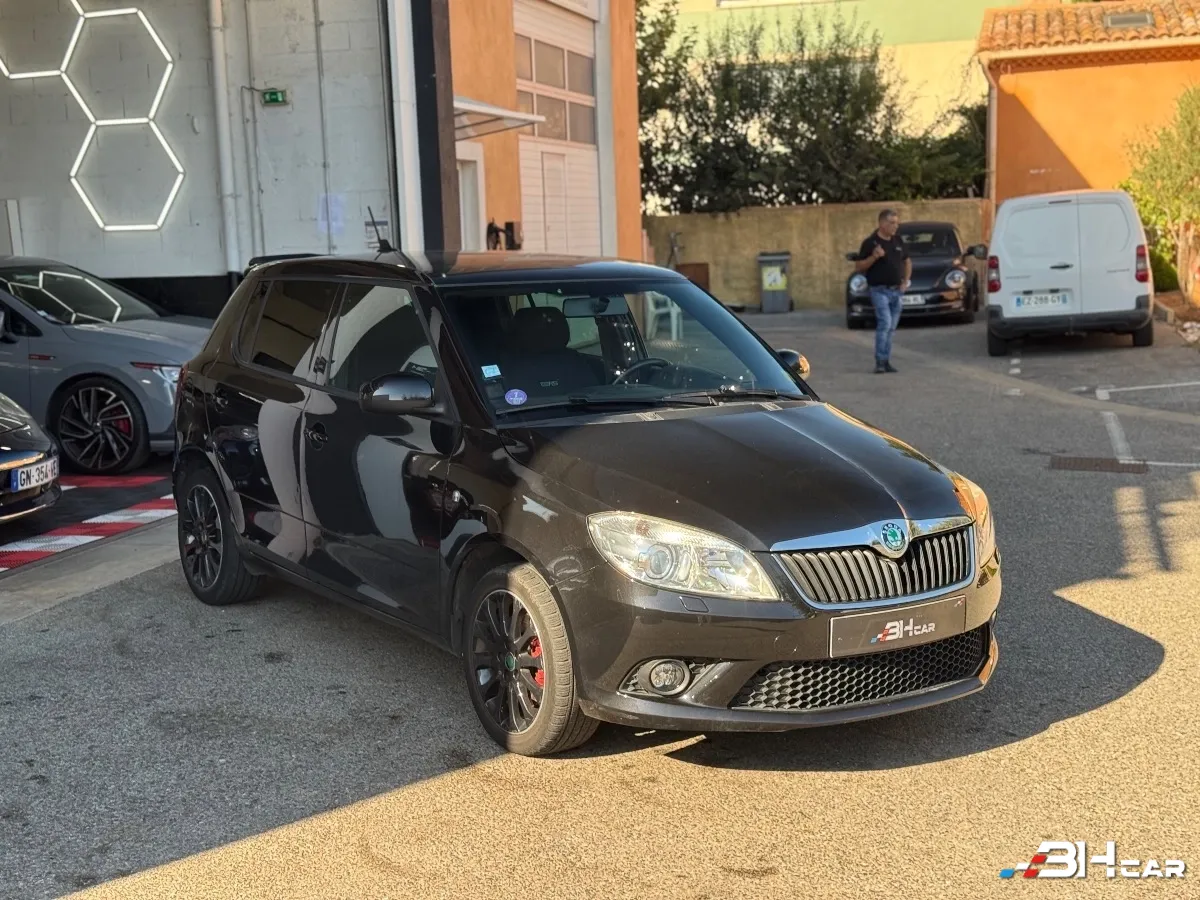 Skoda Fabia - photo 3