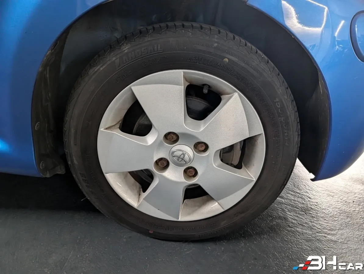 Toyota Aygo - photo 24