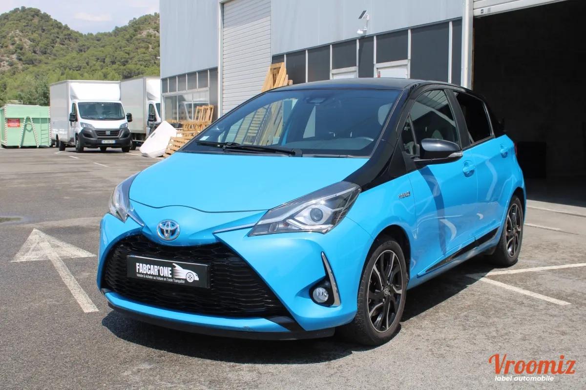 Toyota Yaris III (3) RC18 HYBRID 100H CYAN EDITION 5P - Garantie 12 Mois