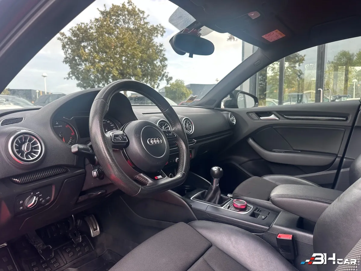 Audi A3 - photo 7