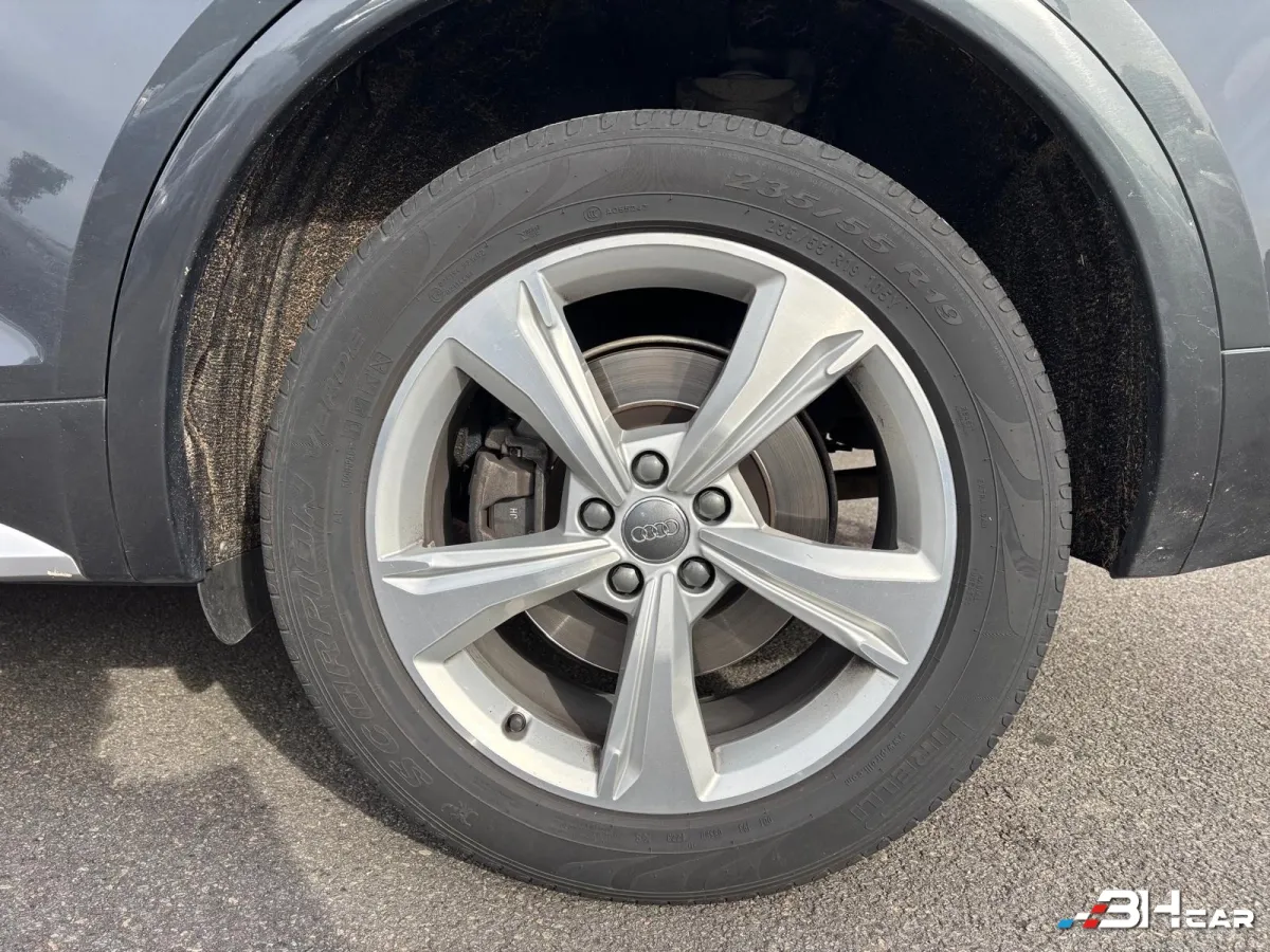 Audi Q5 - photo 18
