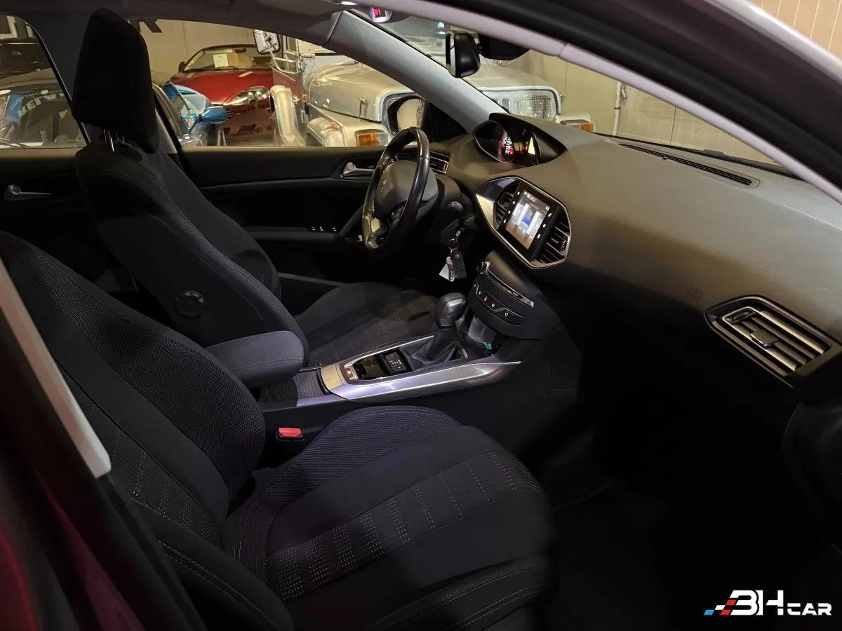 Aperçu indisponible de Peugeot 308