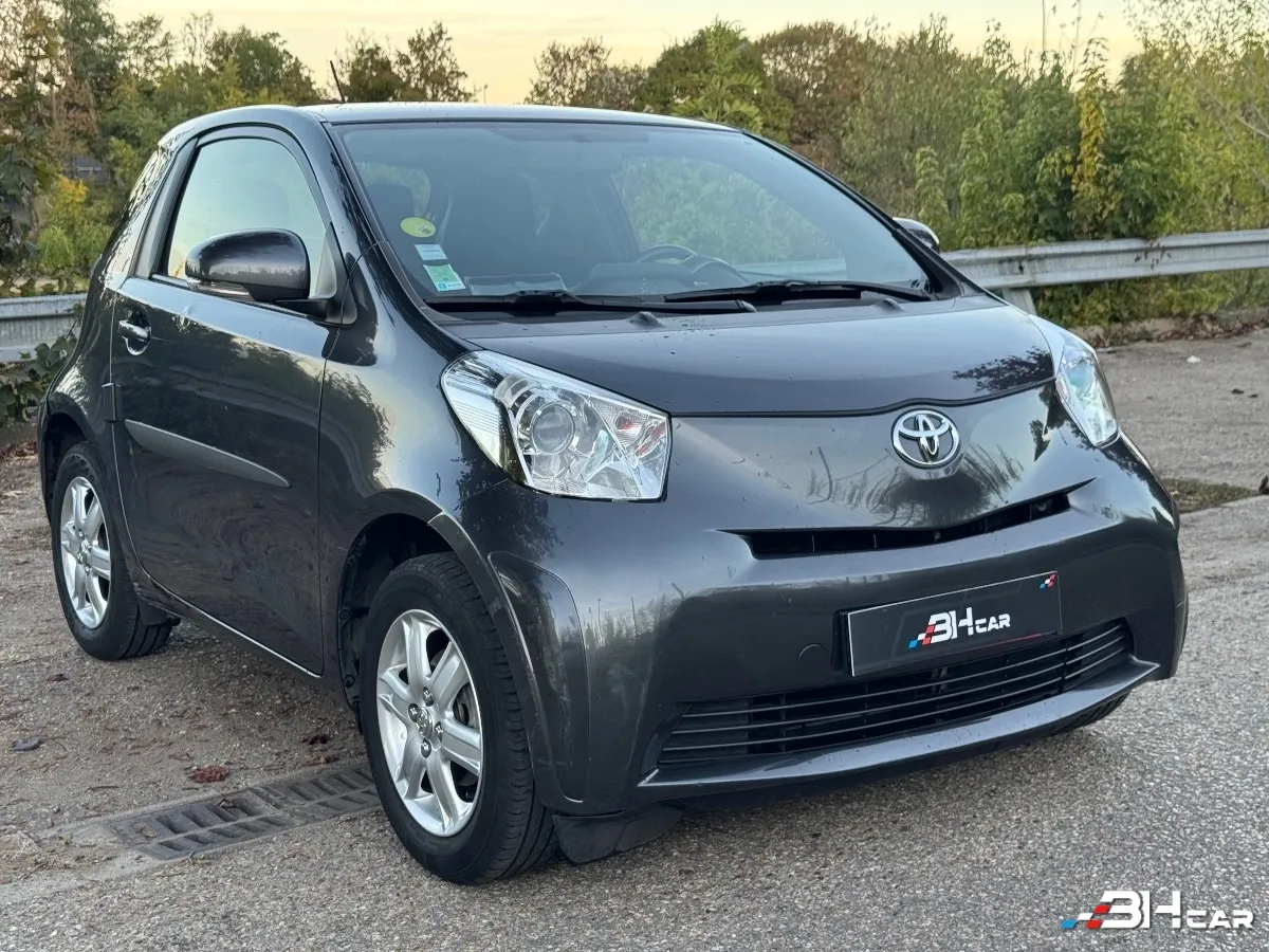 Toyota Iq