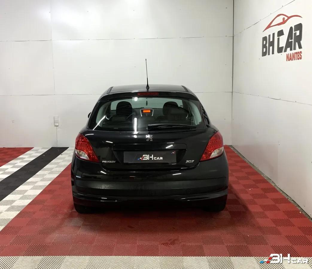 Aperçu indisponible de Peugeot 207