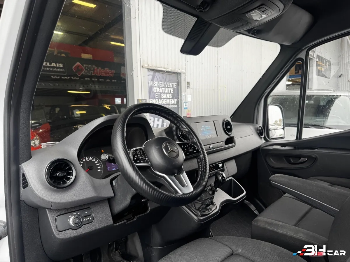 Mercedes Sprinter Vu - photo 5