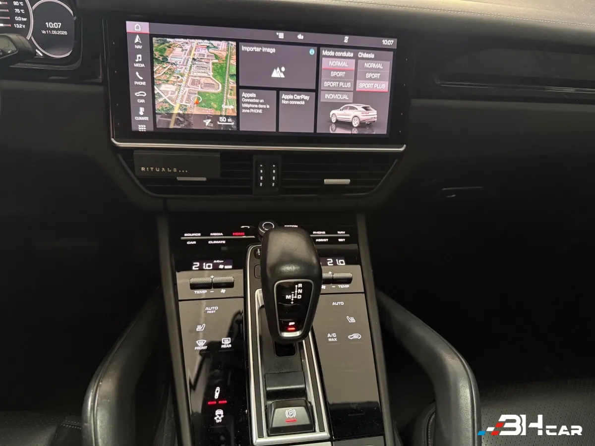 Porsche Cayenne - photo 27