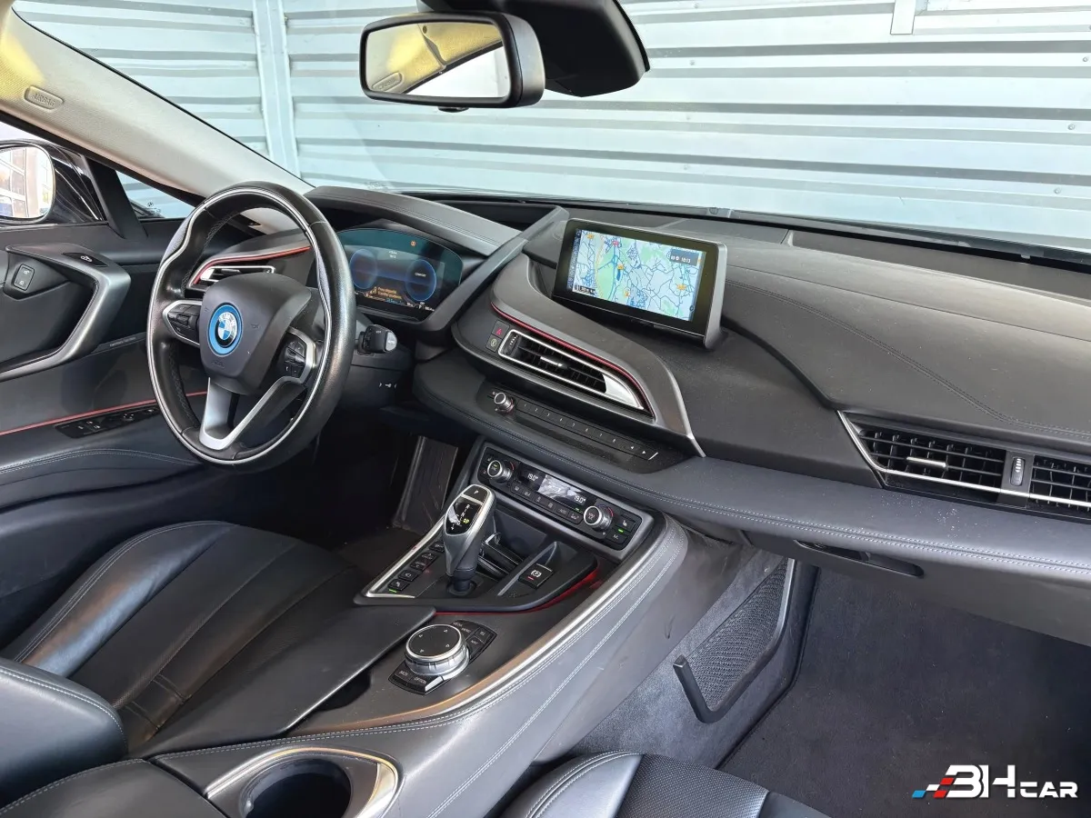 Bmw I8 - photo 8