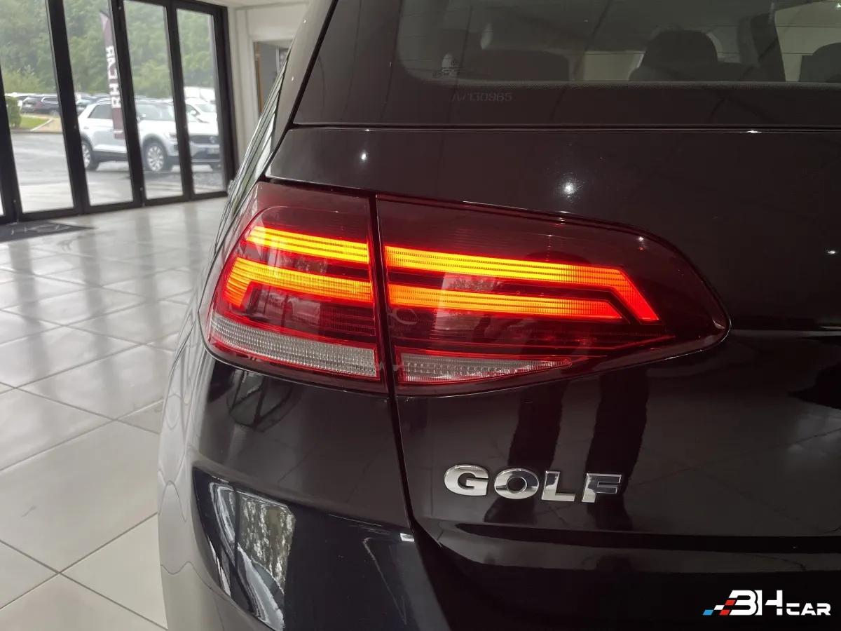 Aperçu indisponible de Volkswagen Golf