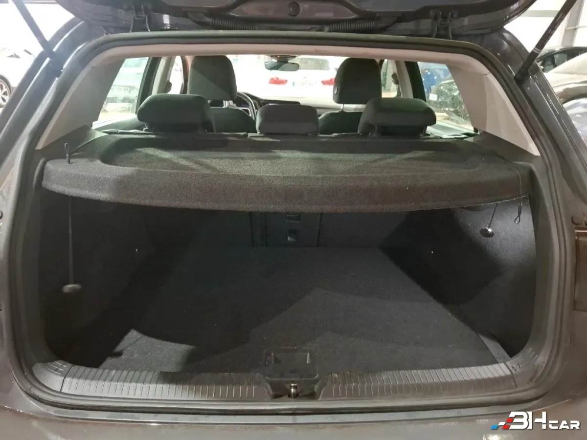 Volkswagen Golf - photo 13