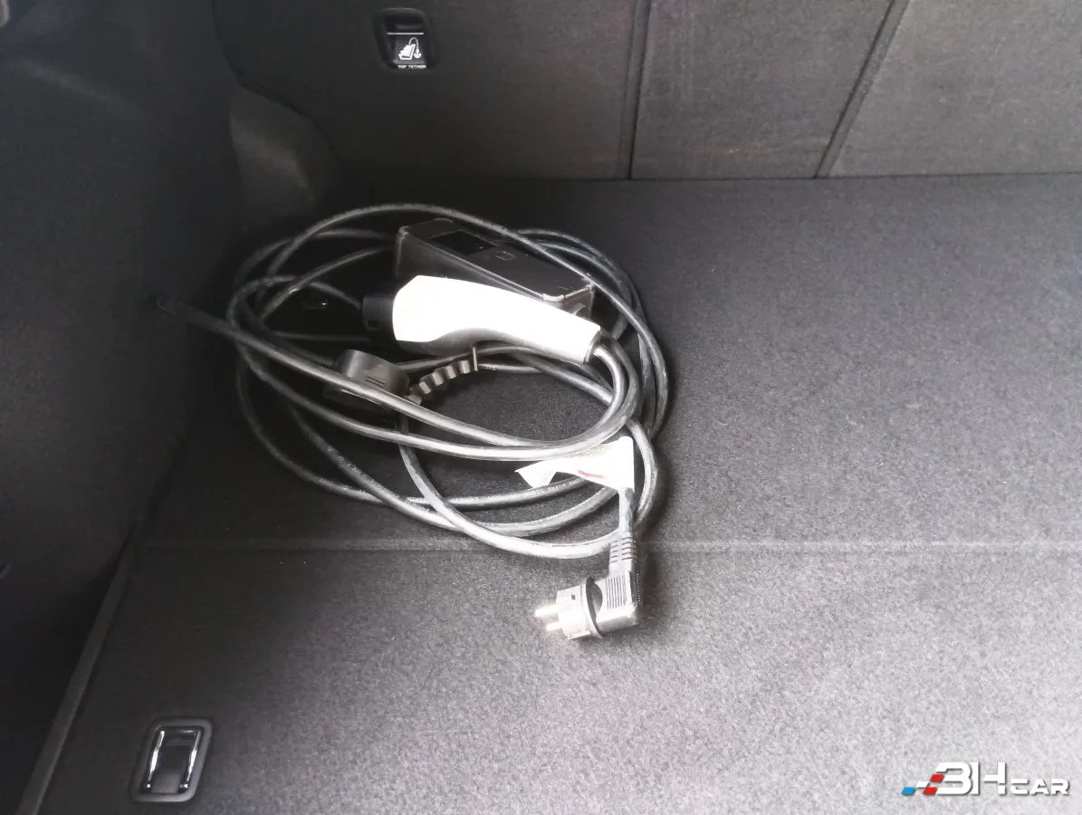 Kia Xceed - photo 35
