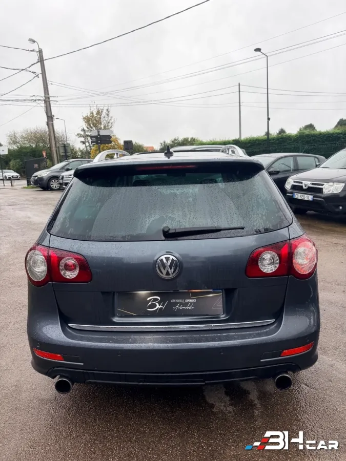 Volkswagen Passat - photo 17