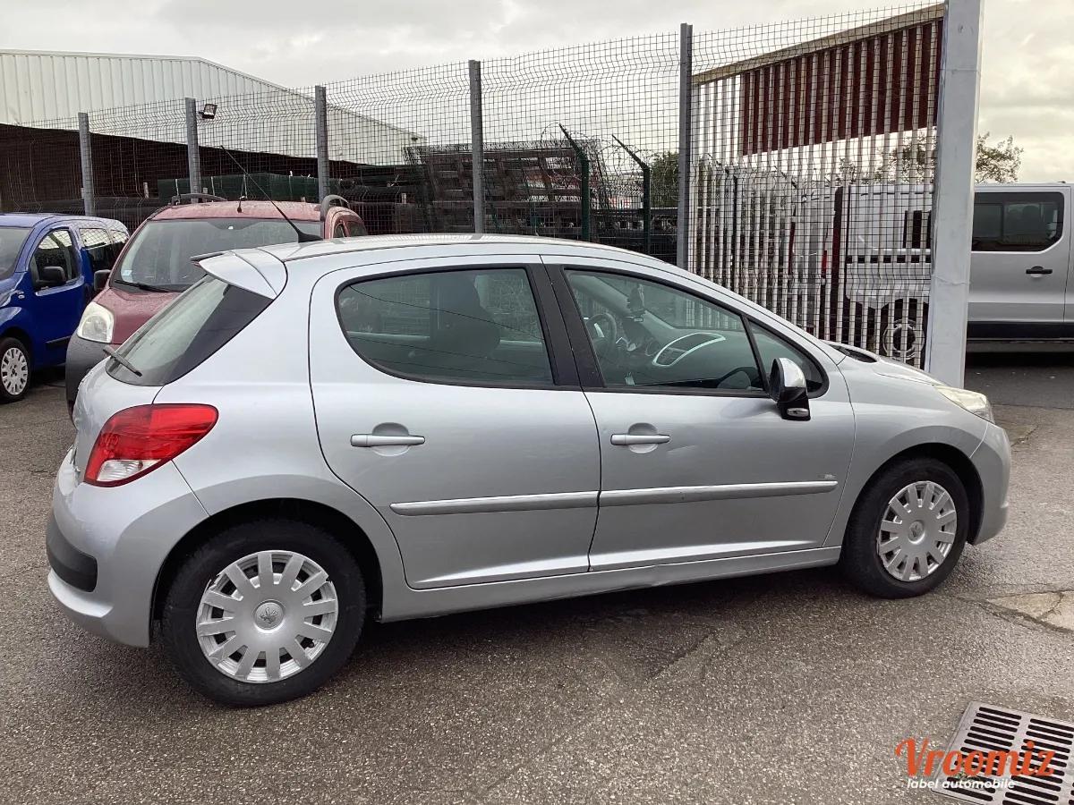 Peugeot 207 1.6 HDI 99G