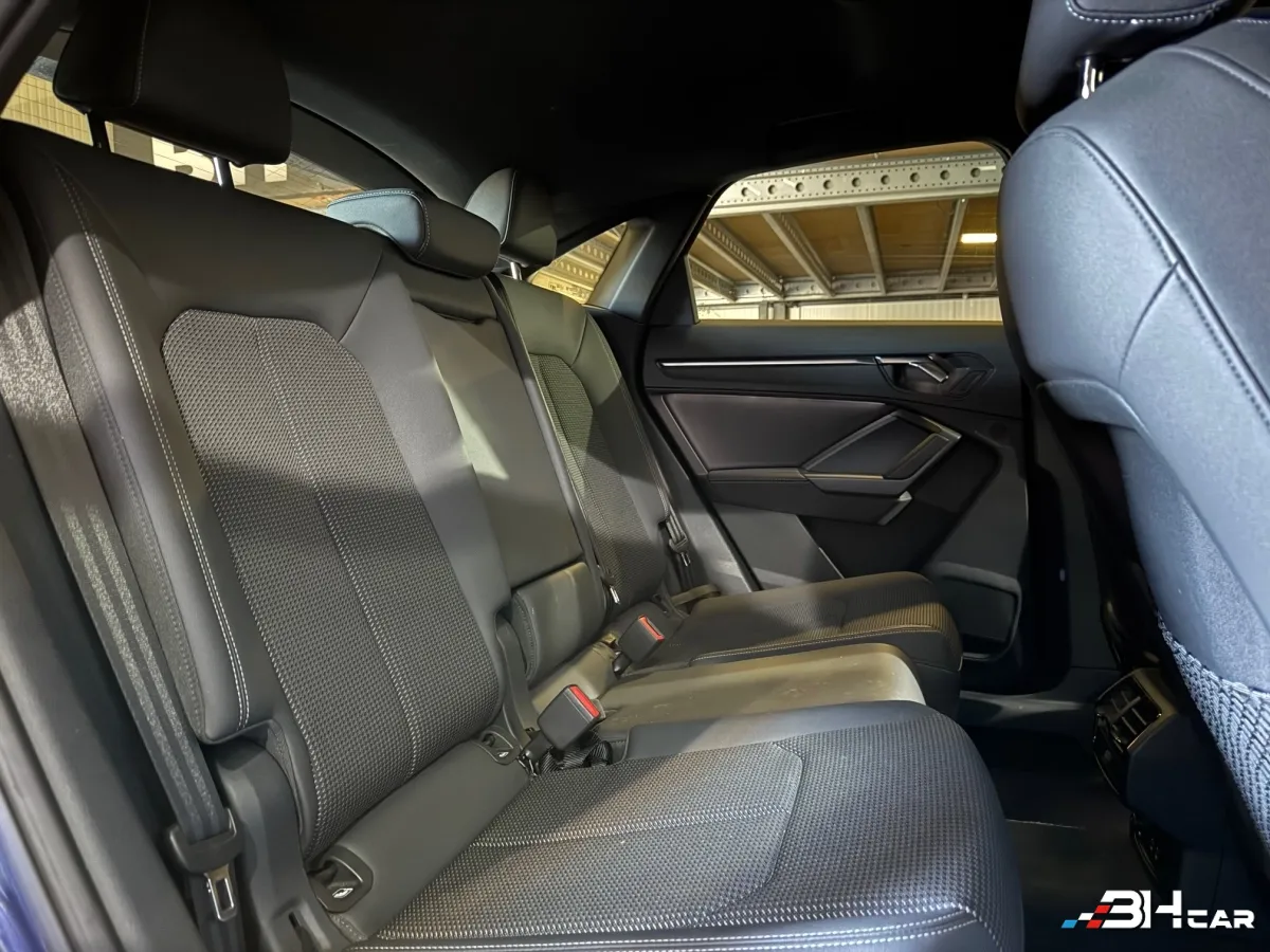 Audi Q3 - photo 9