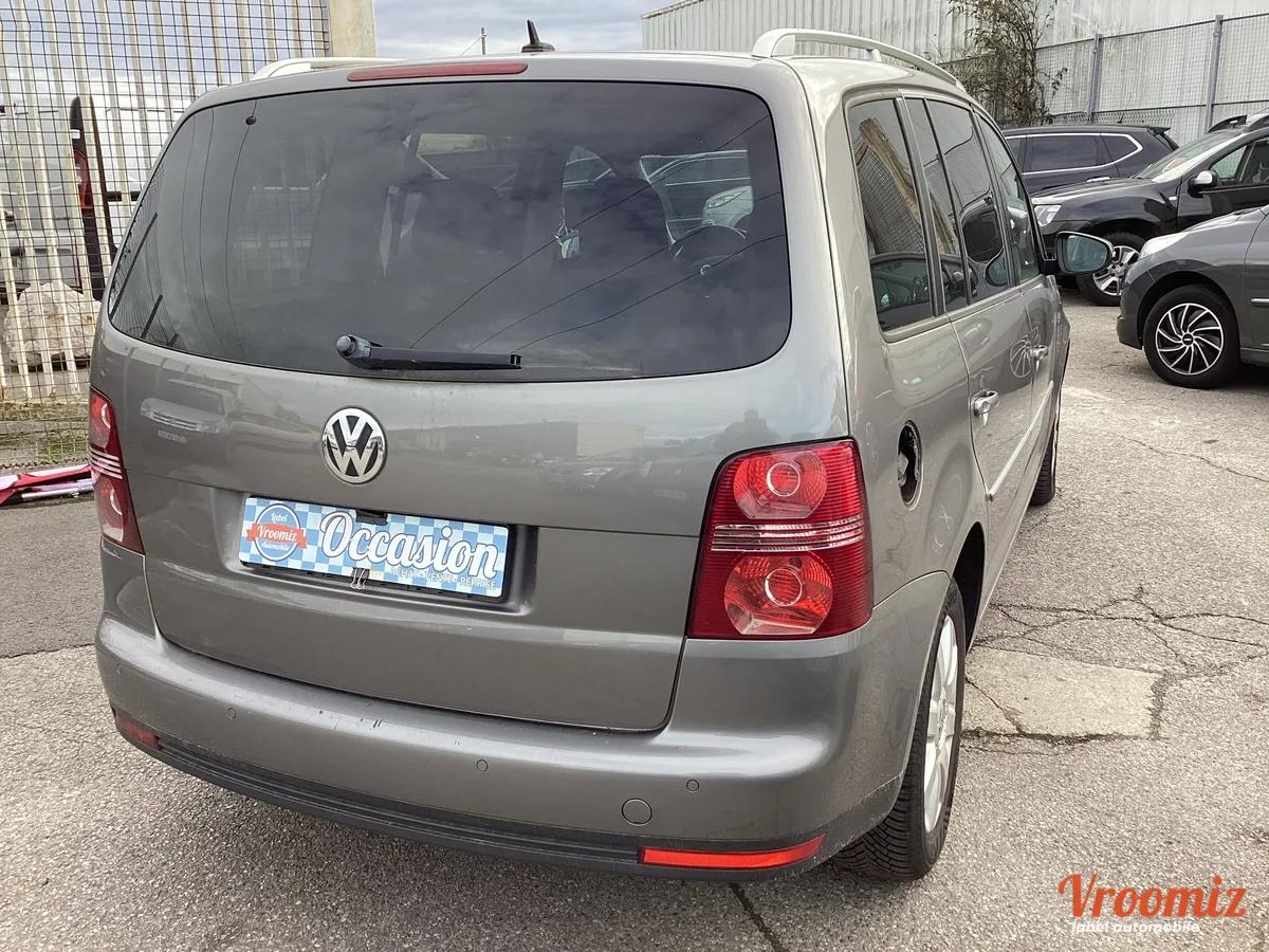 Volkswagen Touran 