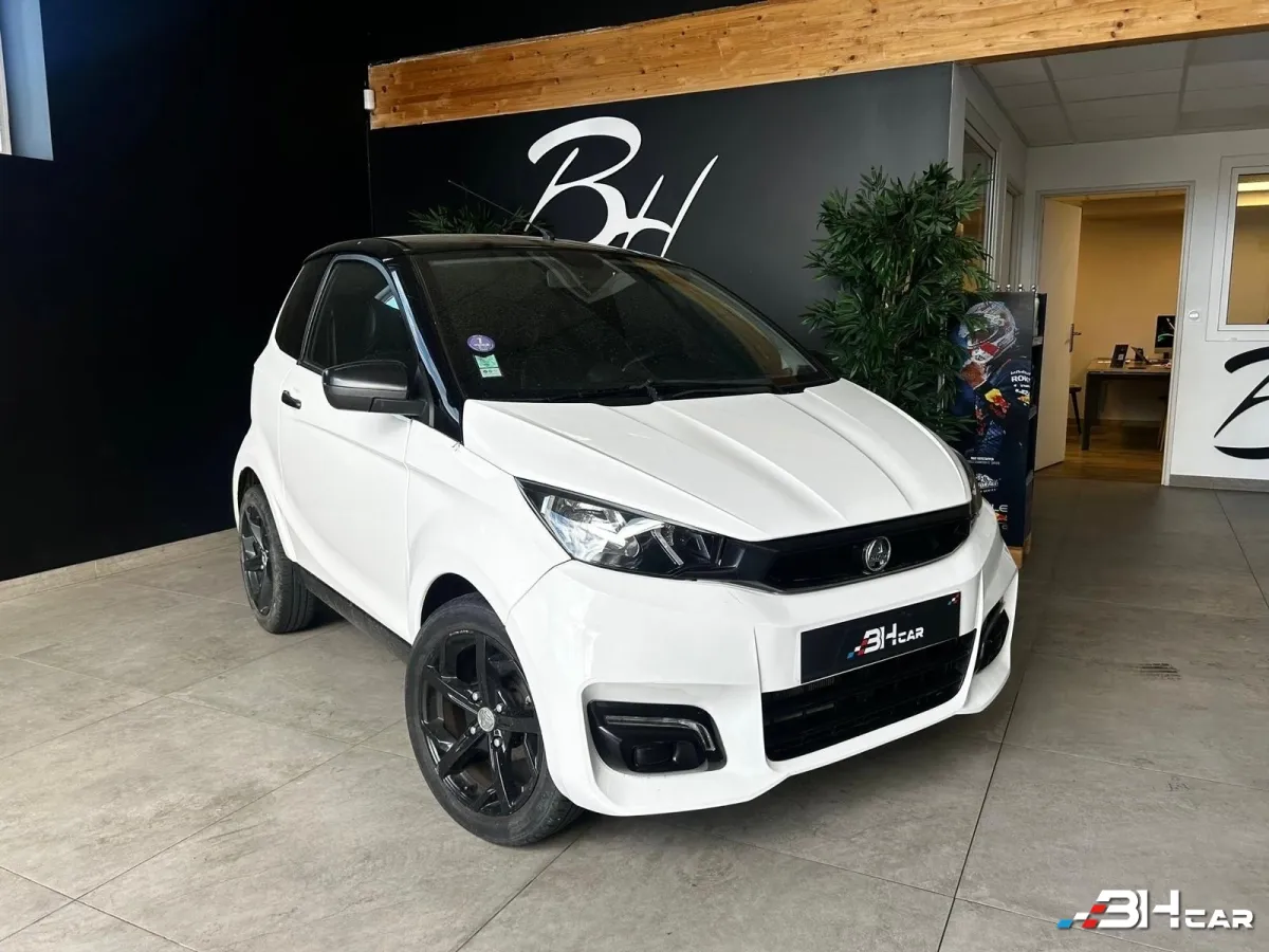 Aixam S9
