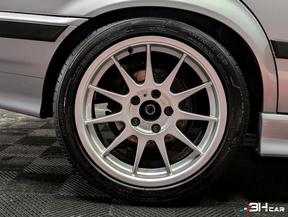 Bmw Serie 3 - photo 33
